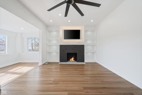 3834 E 13th Street Indianapolis IN 46201