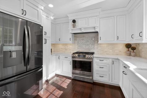 2389 River Birch Court Avon IN 46123