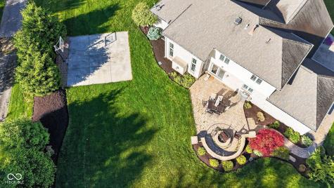 2389 River Birch Court Avon IN 46123