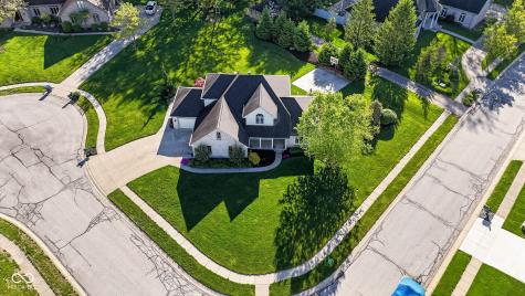 2389 River Birch Court Avon IN 46123