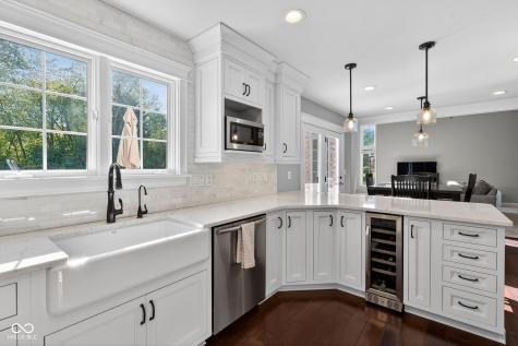 2389 River Birch Court Avon IN 46123