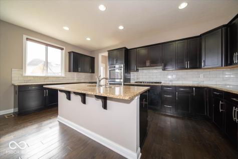 14765 Edgebrook Drive Fishers IN 46040