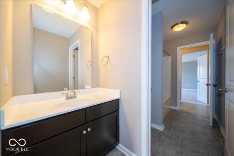 14765 Edgebrook Drive Fishers IN 46040