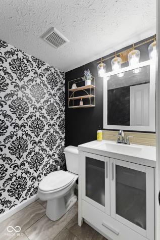 5307 Misthaven Lane Greenwood IN 46143