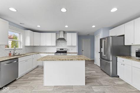 5307 Misthaven Lane Greenwood IN 46143