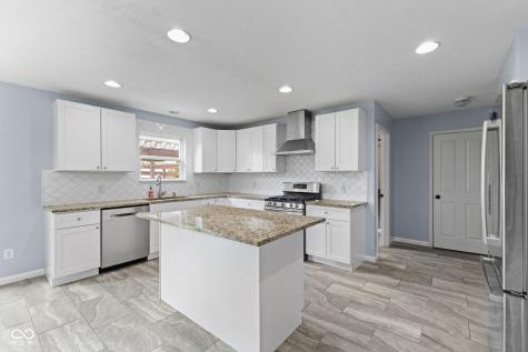 5307 Misthaven Lane Greenwood IN 46143