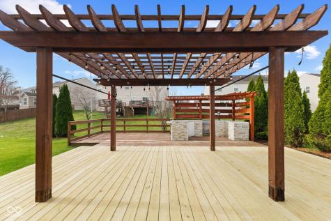 5307 Misthaven Lane Greenwood IN 46143