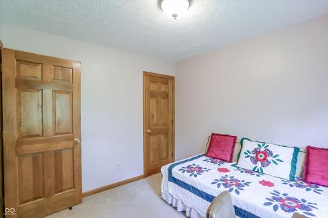 11826 Sea Star Drive Indianapolis IN 46256