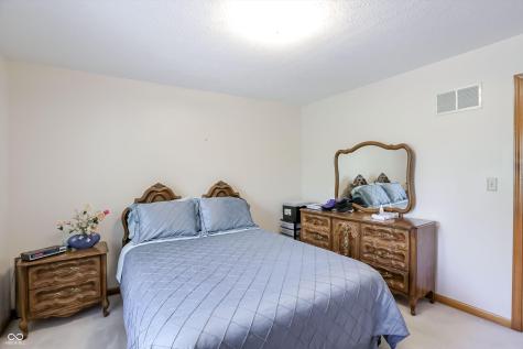 11826 Sea Star Drive Indianapolis IN 46256