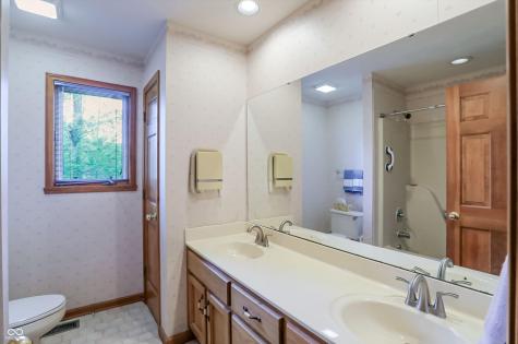 11826 Sea Star Drive Indianapolis IN 46256
