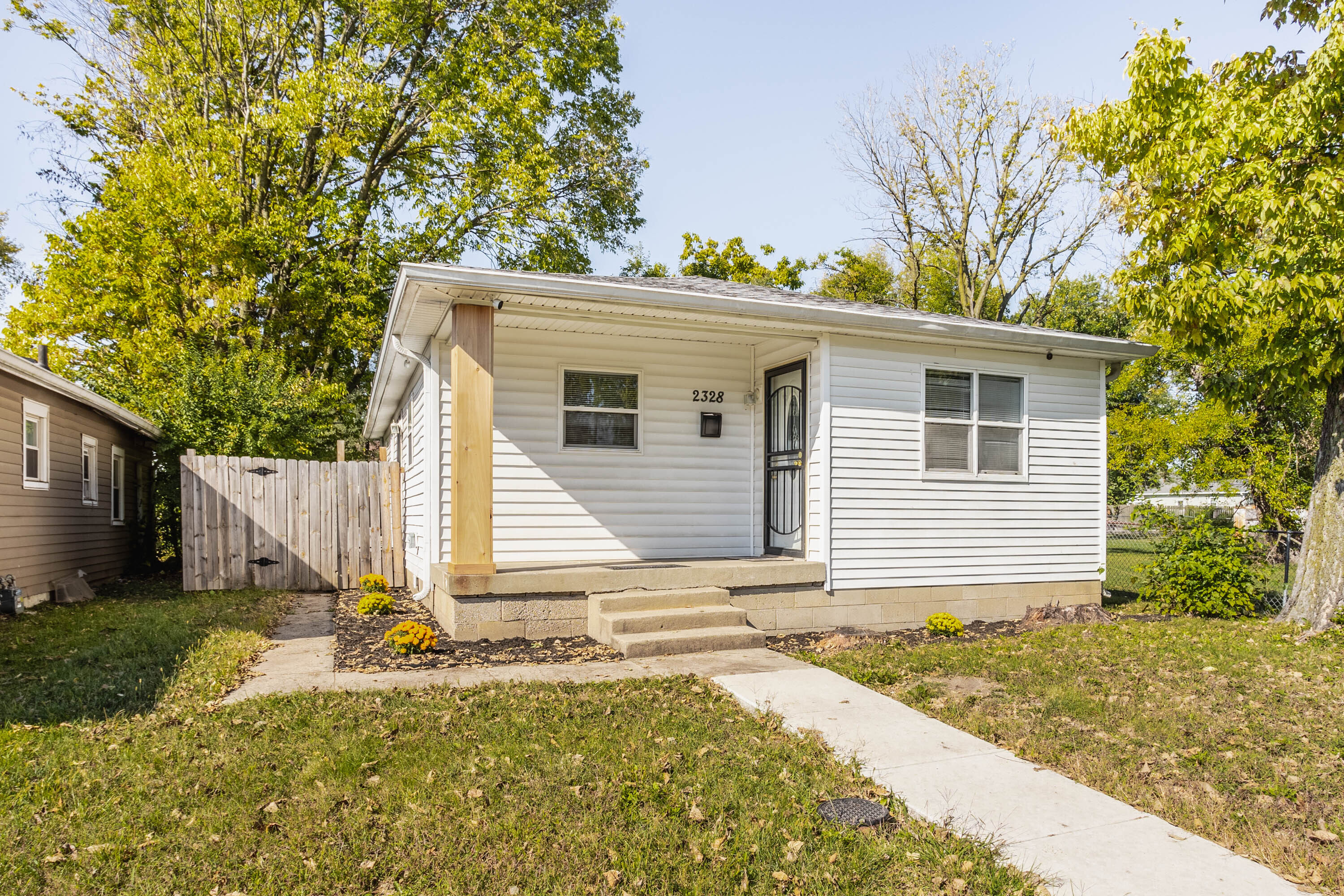 2328 N Arsenal Avenue Indianapolis IN 46218