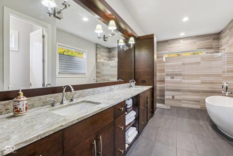 1463 Sundown Circle Carmel IN 46280