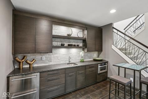 1463 Sundown Circle Carmel IN 46280