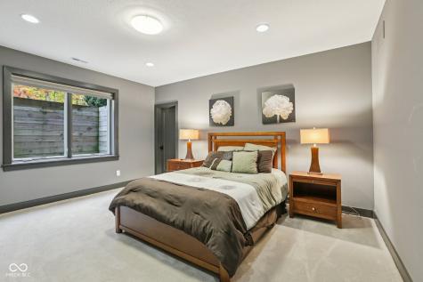 1463 Sundown Circle Carmel IN 46280