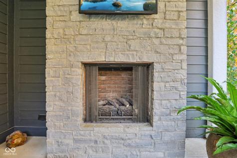 1463 Sundown Circle Carmel IN 46280