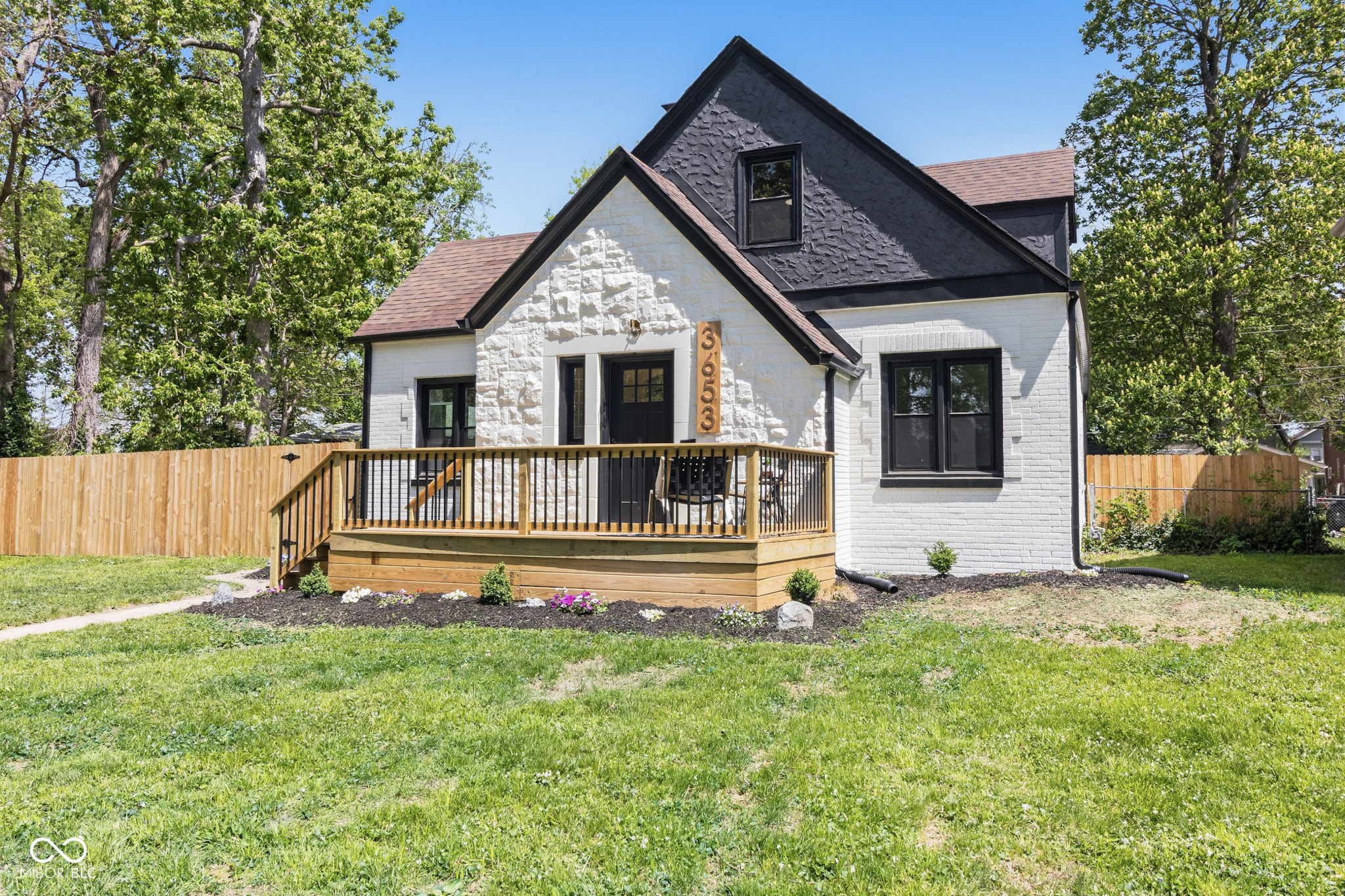 3653 Winthrop Avenue Indianapolis IN 46205