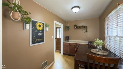 5121 Rosslyn Avenue Indianapolis IN 46205