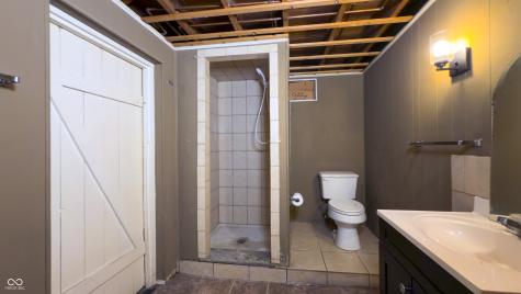 5121 Rosslyn Avenue Indianapolis IN 46205
