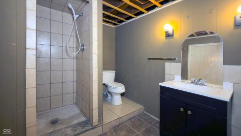 5121 Rosslyn Avenue Indianapolis IN 46205