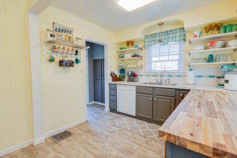 5240 W 15th Street Indianapolis IN 46224