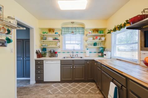 5240 W 15th Street Indianapolis IN 46224