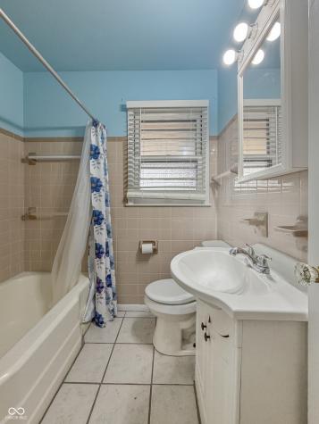 618 S Butler Avenue Indianapolis IN 46219