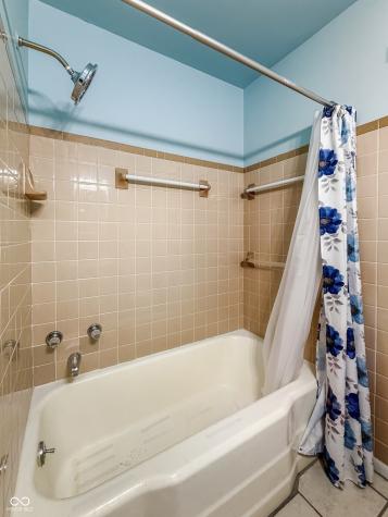 618 S Butler Avenue Indianapolis IN 46219
