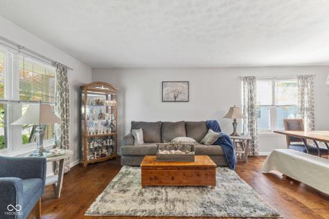 12403 Carriage Stone Drive Fishers IN 46037