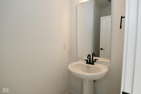 2434 Winthrop Avenue Indianapolis IN 46205