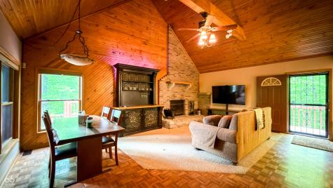 1271 Cedar Lane Spencer IN 47460