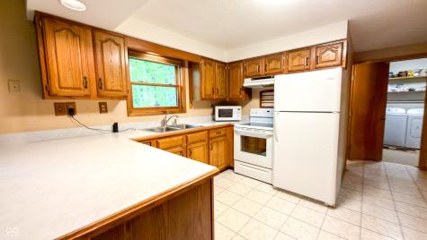 1271 Cedar Lane Spencer IN 47460