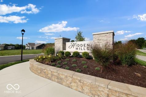 243 Commodore Drive Pittsboro IN 46167