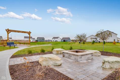 243 Commodore Drive Pittsboro IN 46167