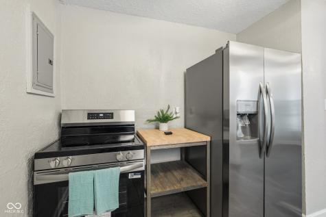 1325 S K Street Elwood IN 46036