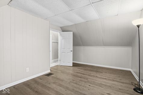 1325 S K Street Elwood IN 46036