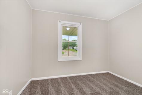 307 Crestview Court Chesterfield IN 46017