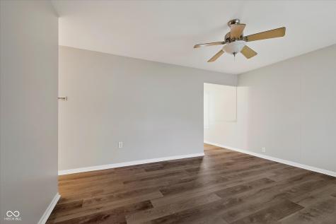 307 Crestview Court Chesterfield IN 46017