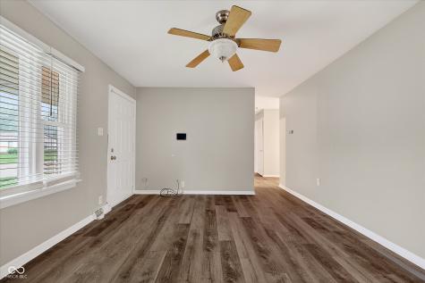 307 Crestview Court Chesterfield IN 46017