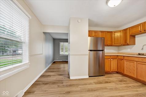 307 Crestview Court Chesterfield IN 46017