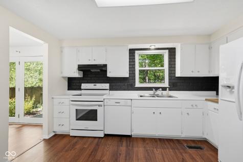 9222 Allisonwood Drive Indianapolis IN 46250