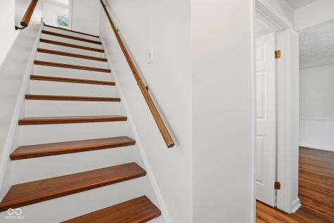 9222 Allisonwood Drive Indianapolis IN 46250