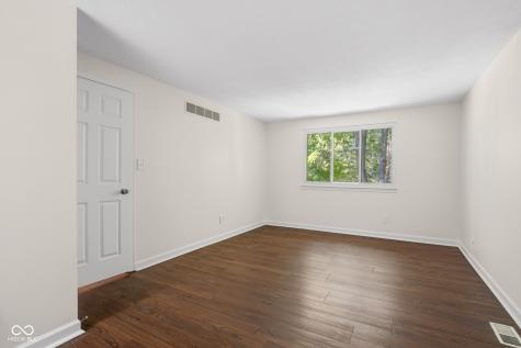 9222 Allisonwood Drive Indianapolis IN 46250
