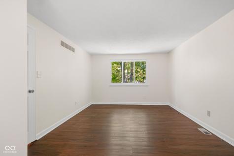 9222 Allisonwood Drive Indianapolis IN 46250