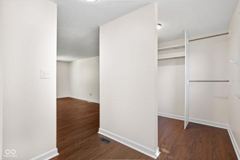 9222 Allisonwood Drive Indianapolis IN 46250