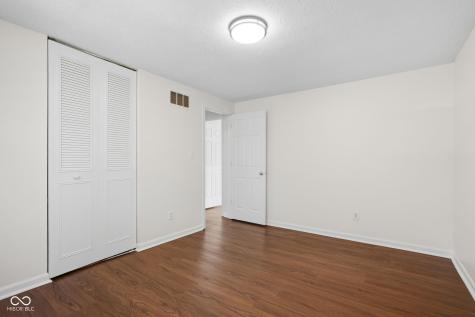 9222 Allisonwood Drive Indianapolis IN 46250