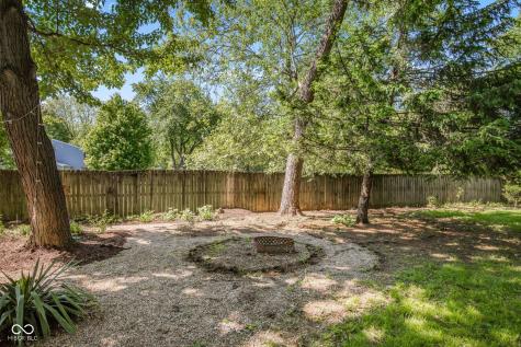 9222 Allisonwood Drive Indianapolis IN 46250