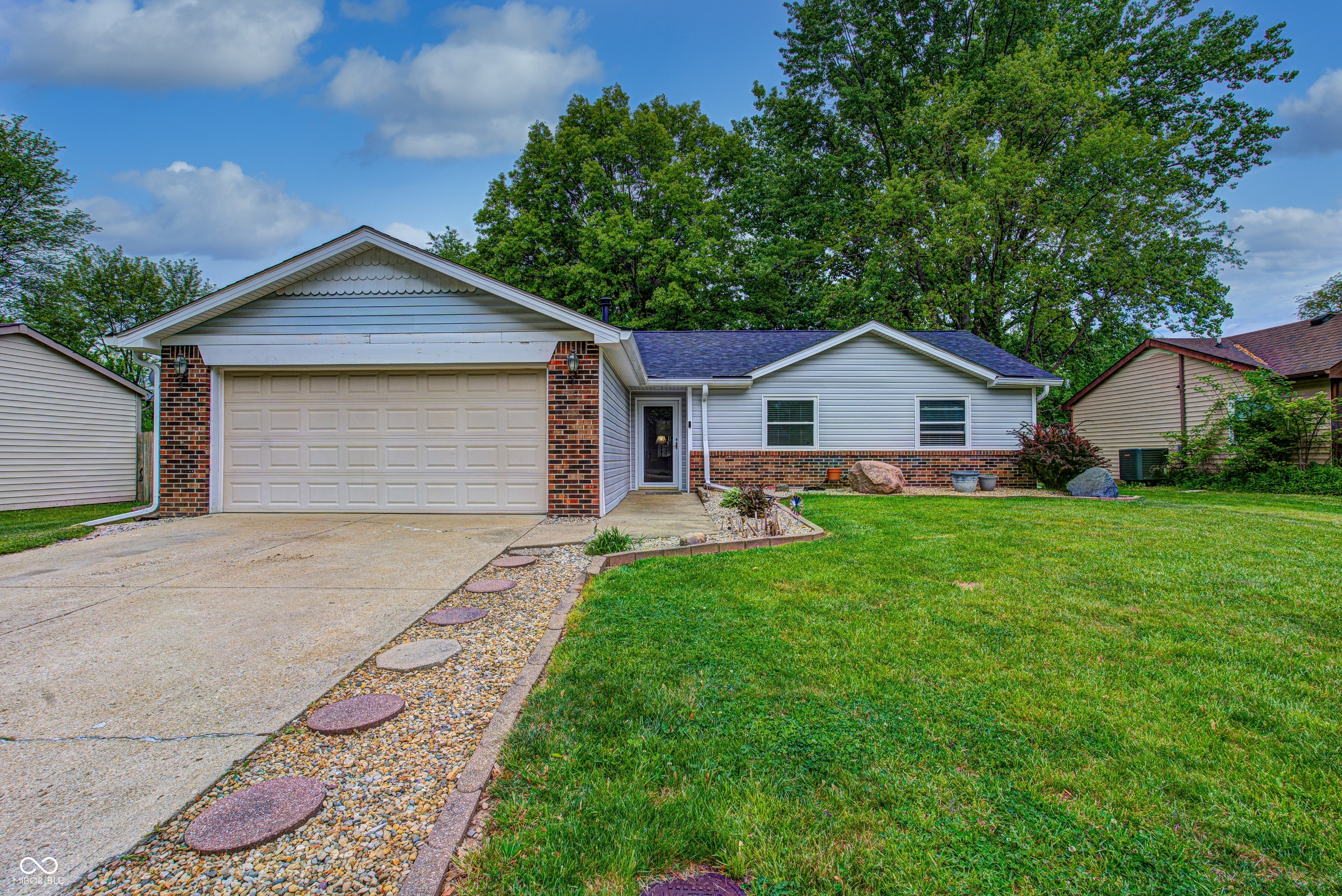 1604 Stacy Lynn Drive Indianapolis IN 46231