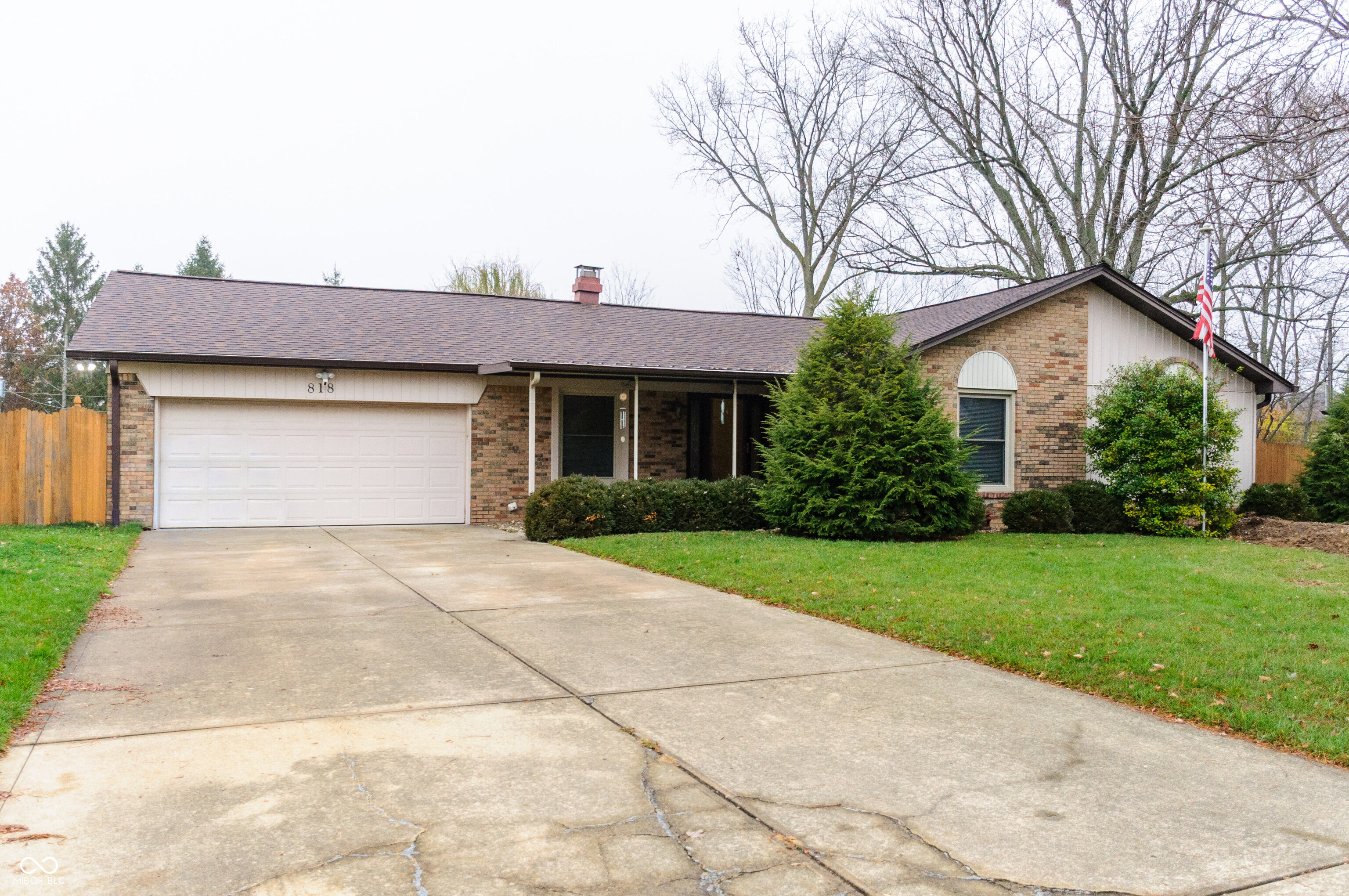 818 Orchard Lane Greenwood IN 46142
