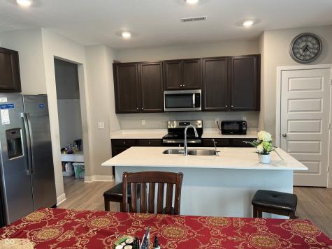 1303 Eton Way Avon IN 46123