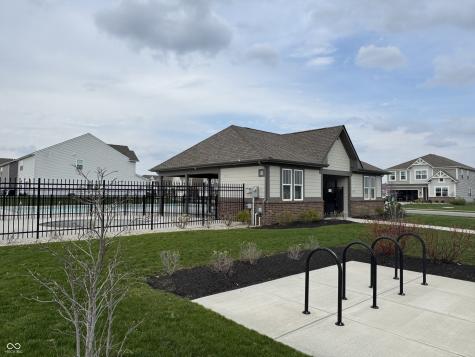 1303 Eton Way Avon IN 46123